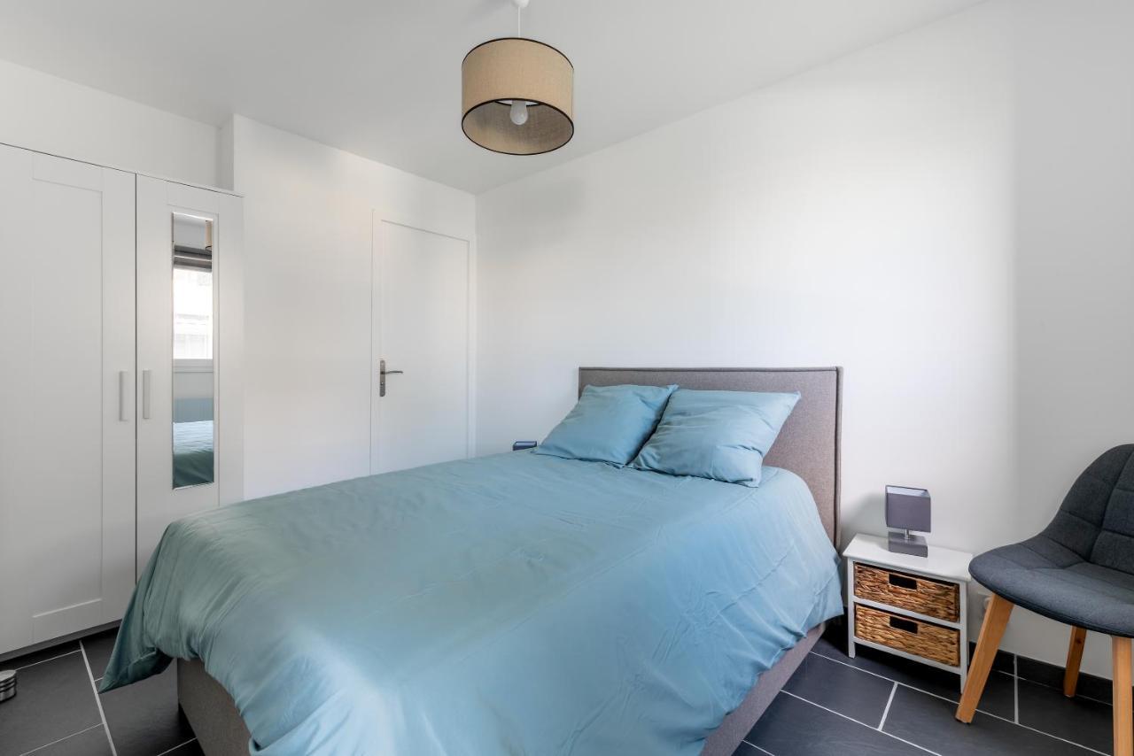 Appt Lumineux - Avec Balcon A 400M De La Plage Courseulles-sur-Mer Exterior photo